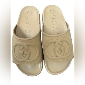 Gucci Tan Rubber Slides Sandals Size 40 | Made in Italy item 155